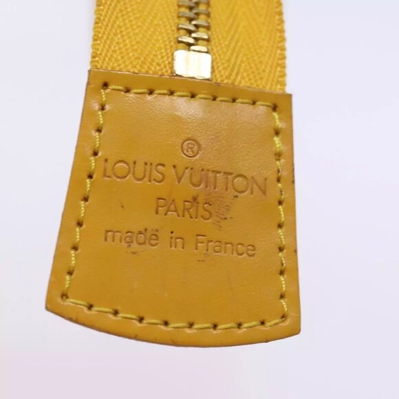 LOUIS VUITTON Epi Poche Toilette 15 Pouch Yellow LV Auth - Picture 6 of 15